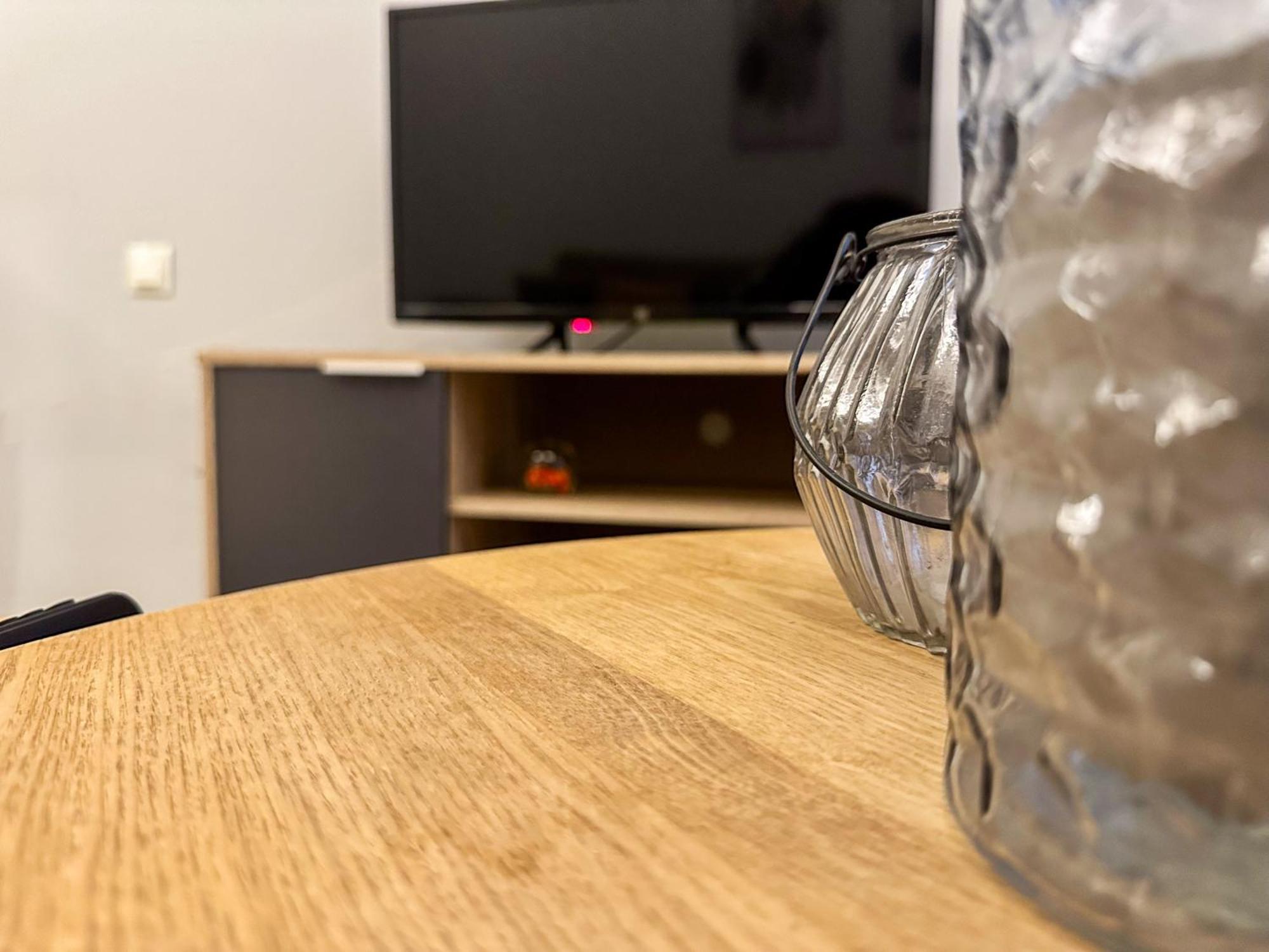 Contemporary & Spacious Renovated Apartment, Dt Syntagma, /touristic Area Apartment